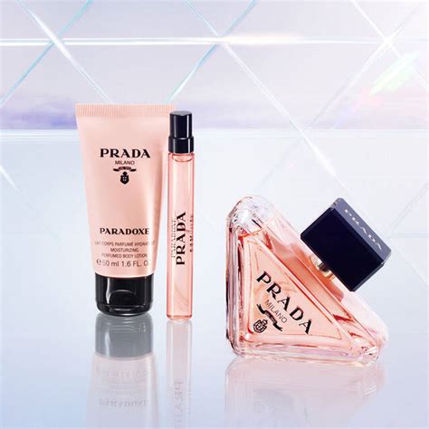 prada paradoxe intense gift set.